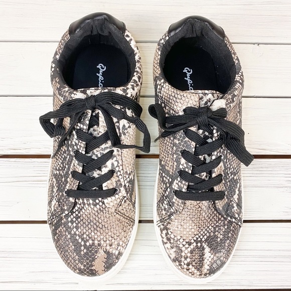 NEW Qupid Faux Snakeskin Chunky Platform Sneakers 8.5 - Picture 2 of 10
